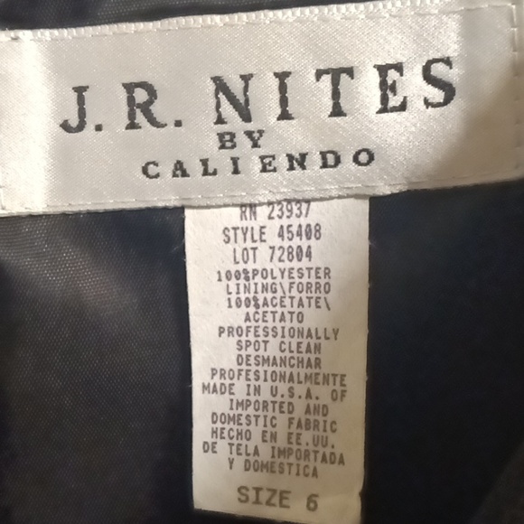 J. R. NITES BY CALIENDO Dresses & Skirts - FINAL PRICE J. R. NITES BY CALIENDO 2-pc beaded scalloped blouse/maxi skirt 6